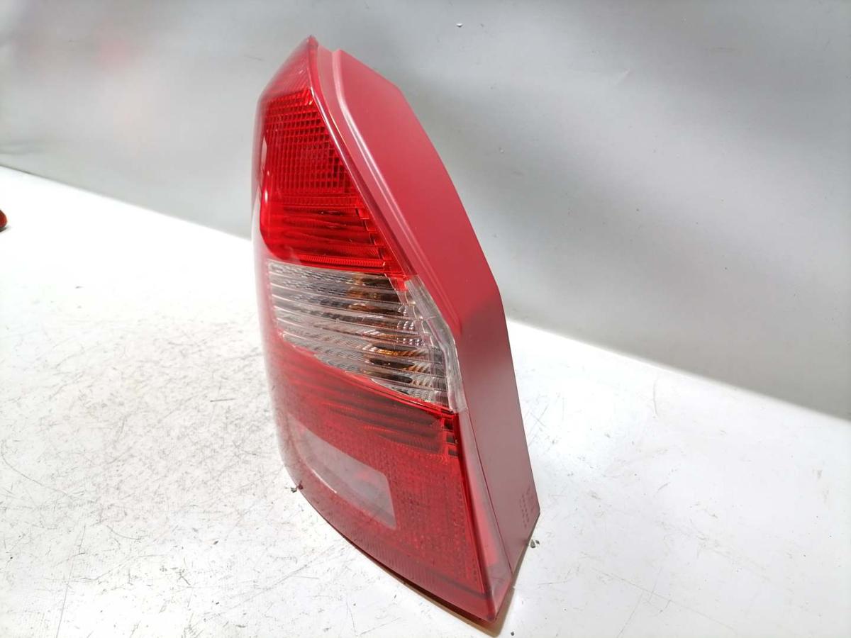 Skoda Fabia 2 5J original R&uuml;cklicht R&uuml;ckleuchte Schlussleuchte links Bj.2012